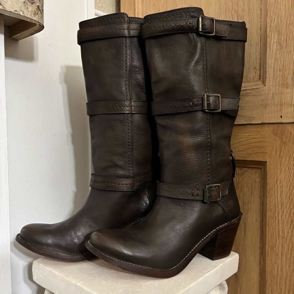 Frye Carmen 3 Strap Leather Buckle Dark Brown Heeled Boots